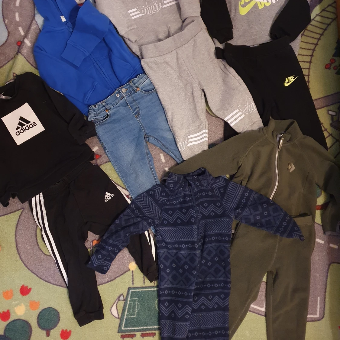 Barn kläder - 91