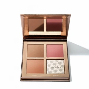 Caia palett - Nästan helt oanvänd sassy palett från caia⚡️⚡️Har bara testat, nypris 395kr⚡️⚡️Har bud på 280kr