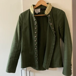 Kavaj militärgrön 34-36 - Super vacker jacka