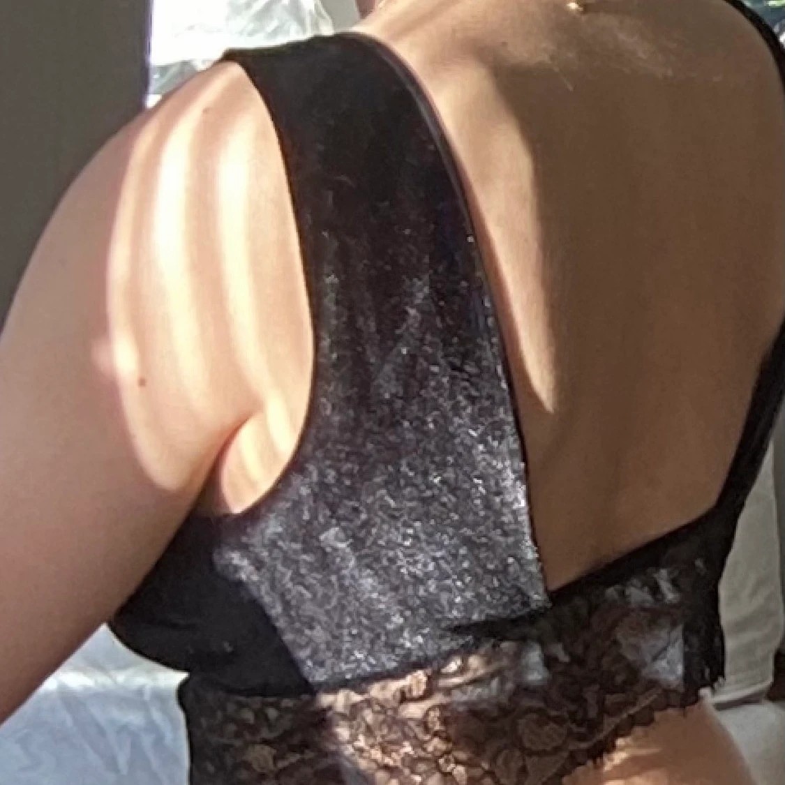 Oysho sammet topp M - 91