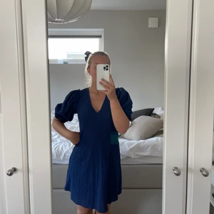 Sommarklänning  - En väldigt fin sommarklänning som knappt är använd❤️‍🔥, från samsœ samsœ