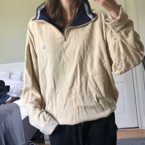 Champion tröja - Beige Champion tröja. 