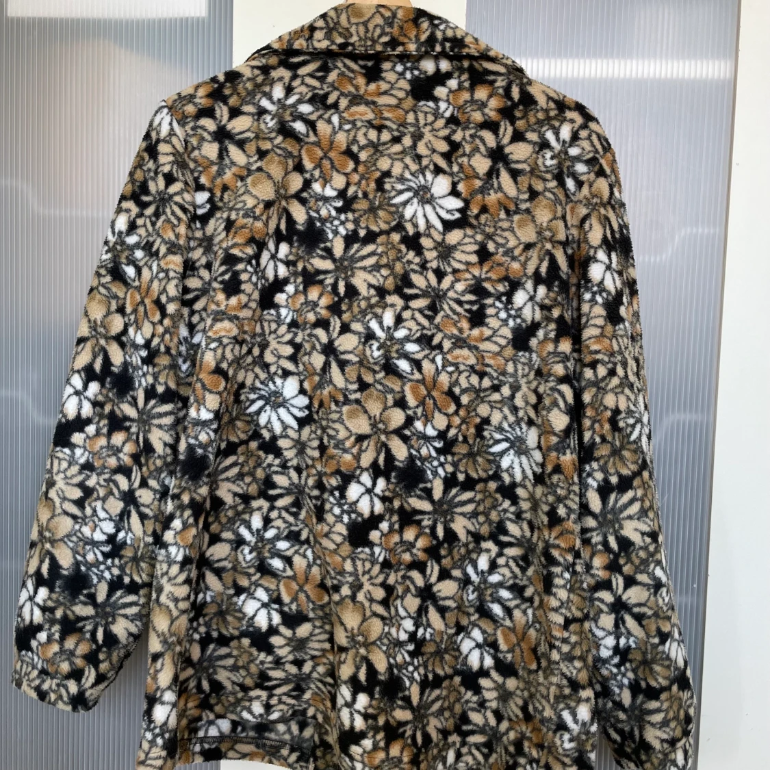 Blommig fleecejacka - 91