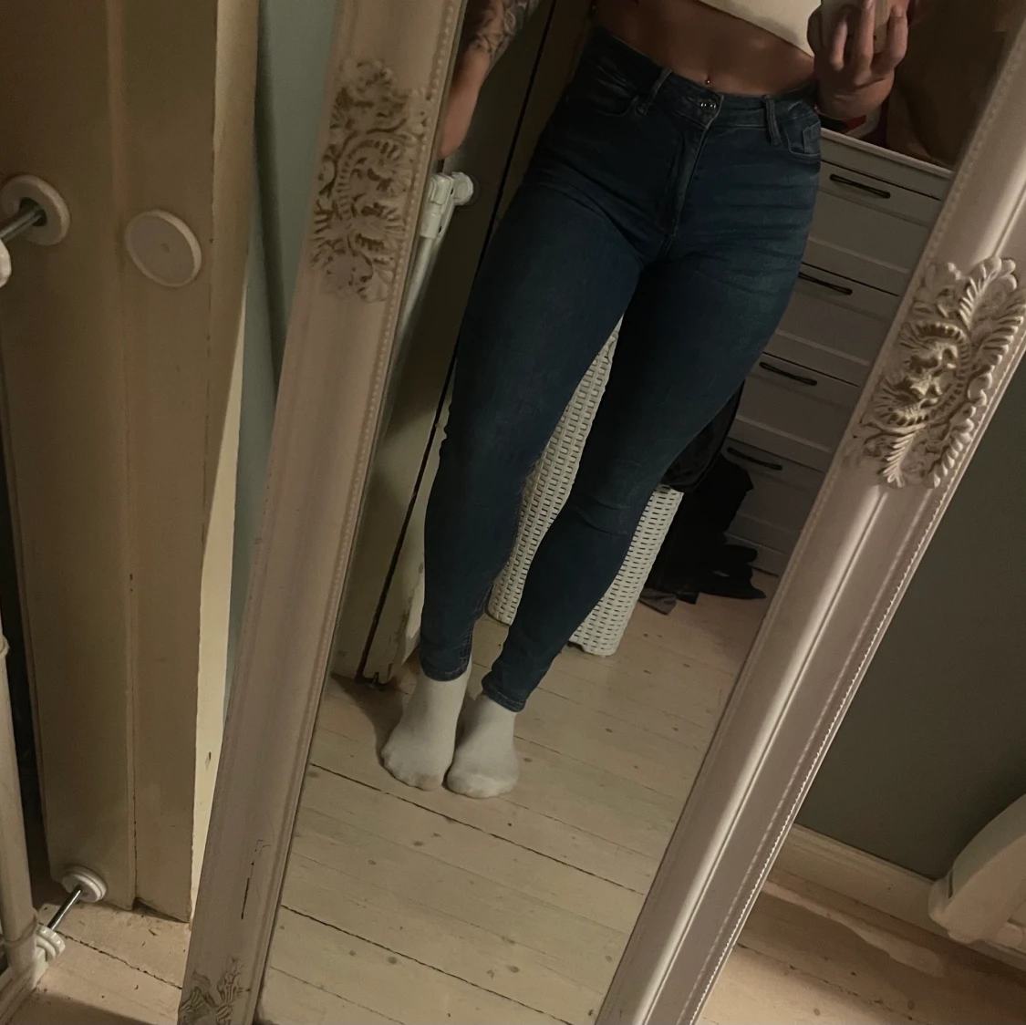 Blå stretchiga jeans 