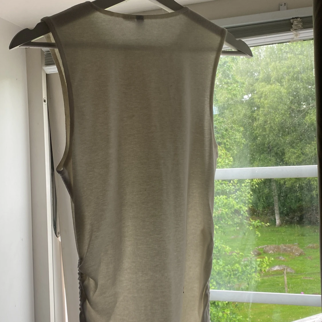 En jätte fin klänning i storlek m  - 90