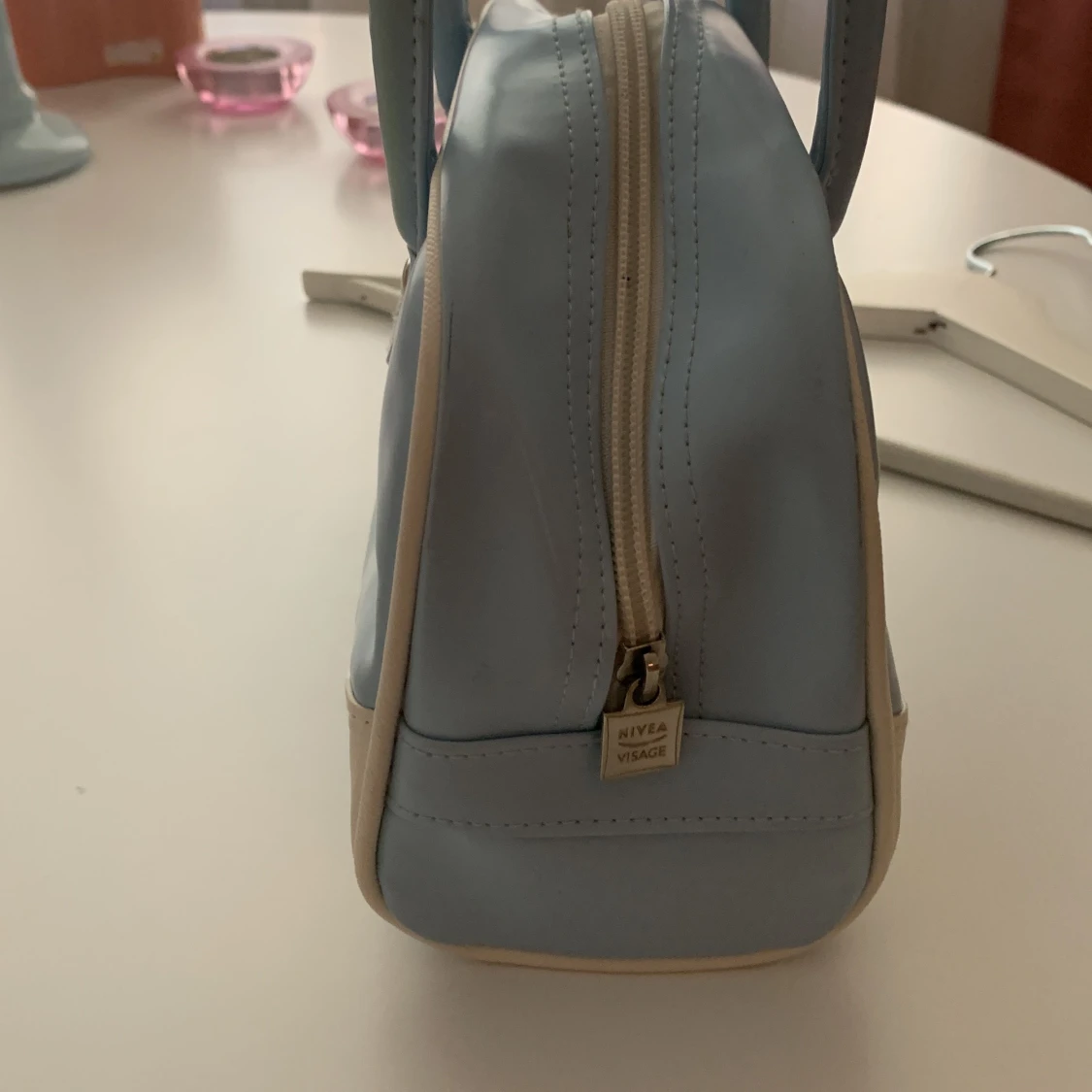 Babyblå miniväska - 90