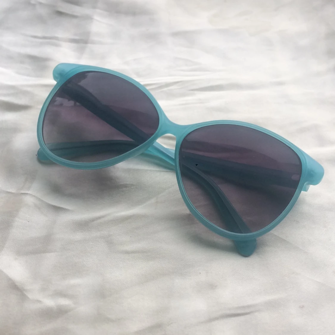 Turkosa stora solglasögon - 90