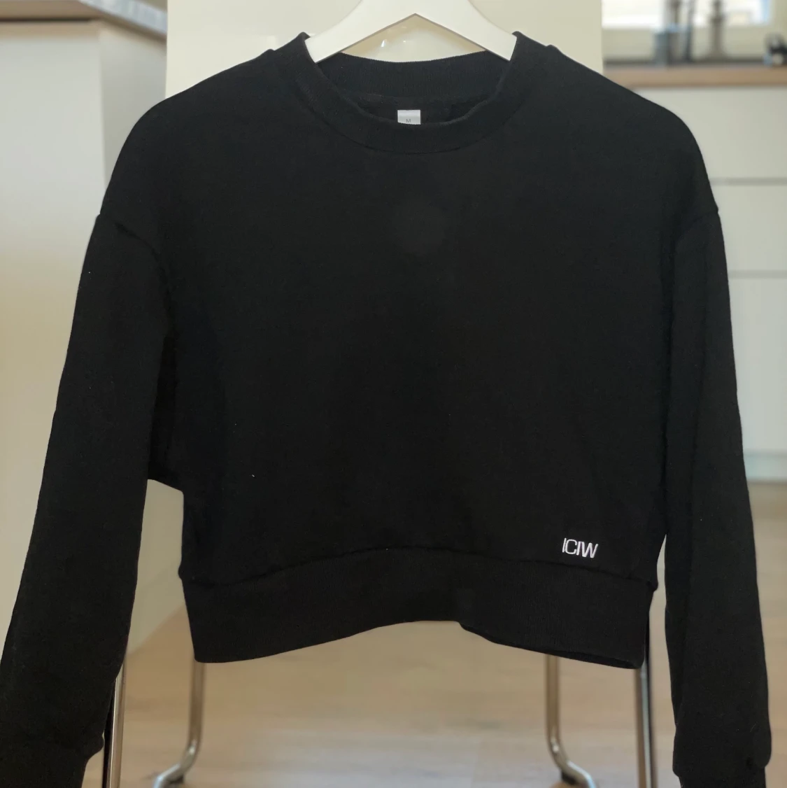 Icaniwill cropped sweatshirt Svart