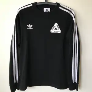 Adidas x Palace long sleeve top.  Size small. Great condition, no flaws or damage.  Fits like a regular mens size small. DM if you need exact size measurements.   Buyer pays for all shipping costs. All items sent with tracking number.   No swaps, no trades, no offers. 