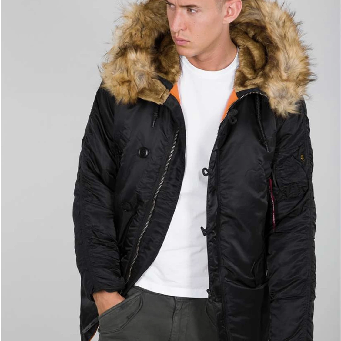 Alpha Jacka storlek M/L