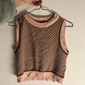 Väst storlek S  - Väst storlek S bra skick 