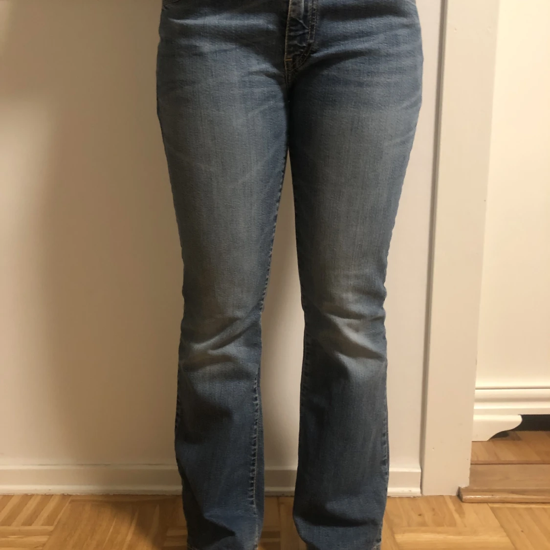 Blå Levis jeans  - 91