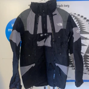 The North Face Steep tech jacket - Fet steep tech jacka  Funktionell och varm  Passar Medium/Large