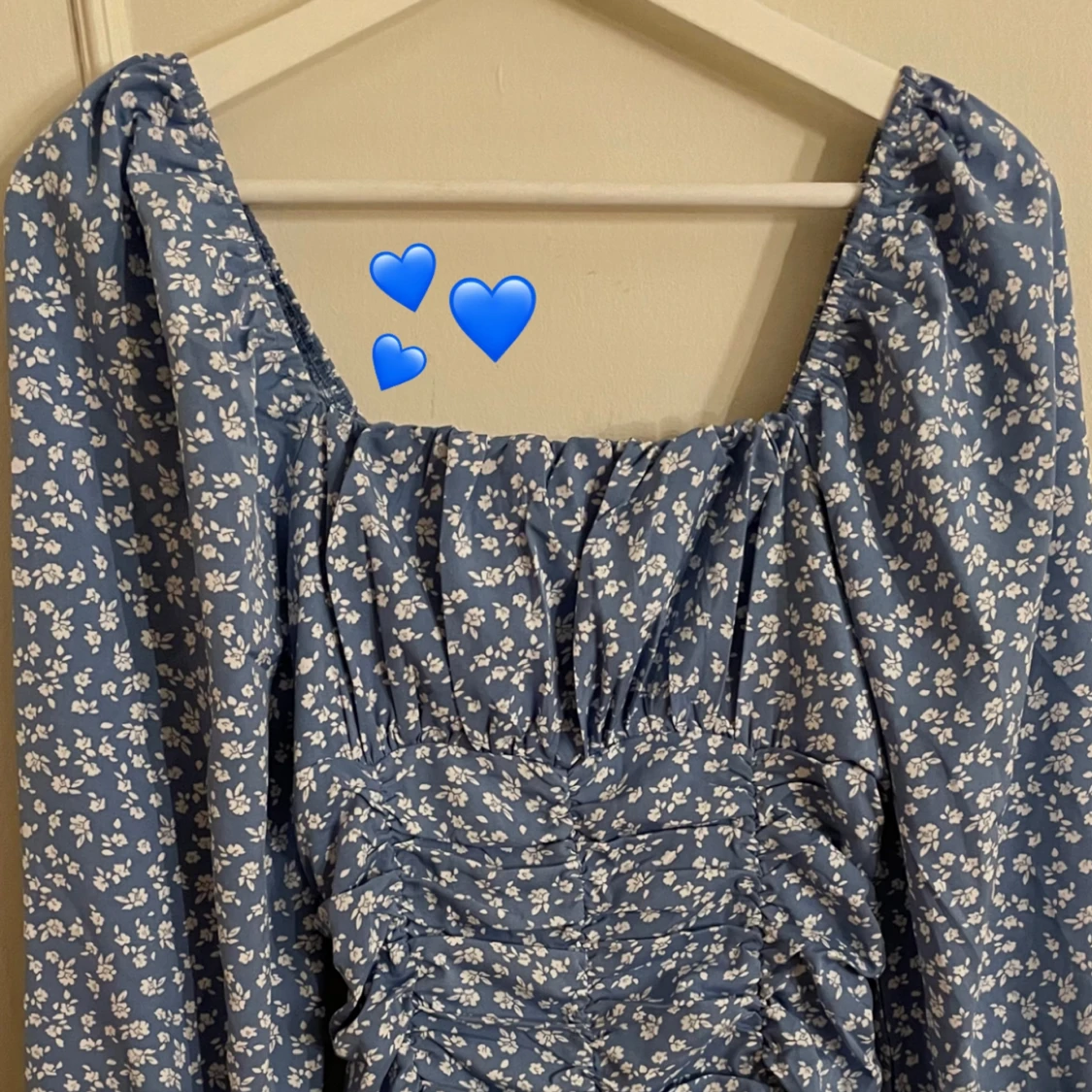 Oanvänd klänning - 90