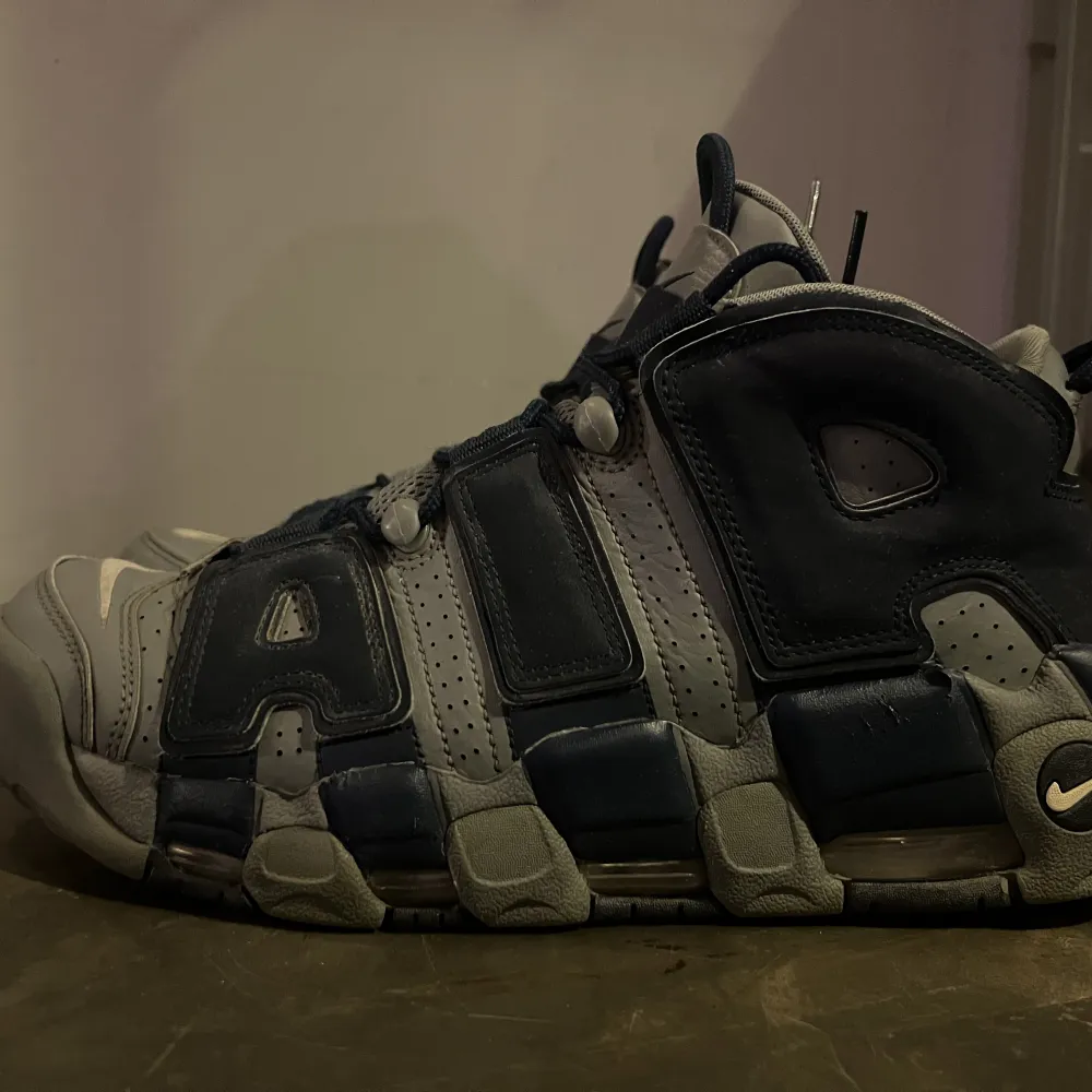 Nike air More uptempo säljes  Storlek 45. Skor.