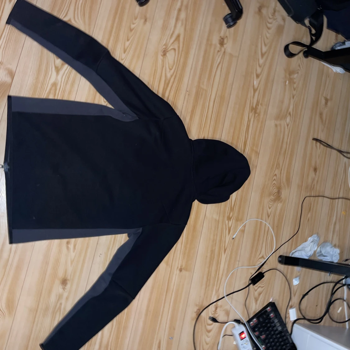 Nike tech tröja - 90