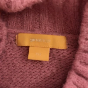 Stickad rosa Gina tröja - Jättefin stickad rosa tröja  Storlek 152