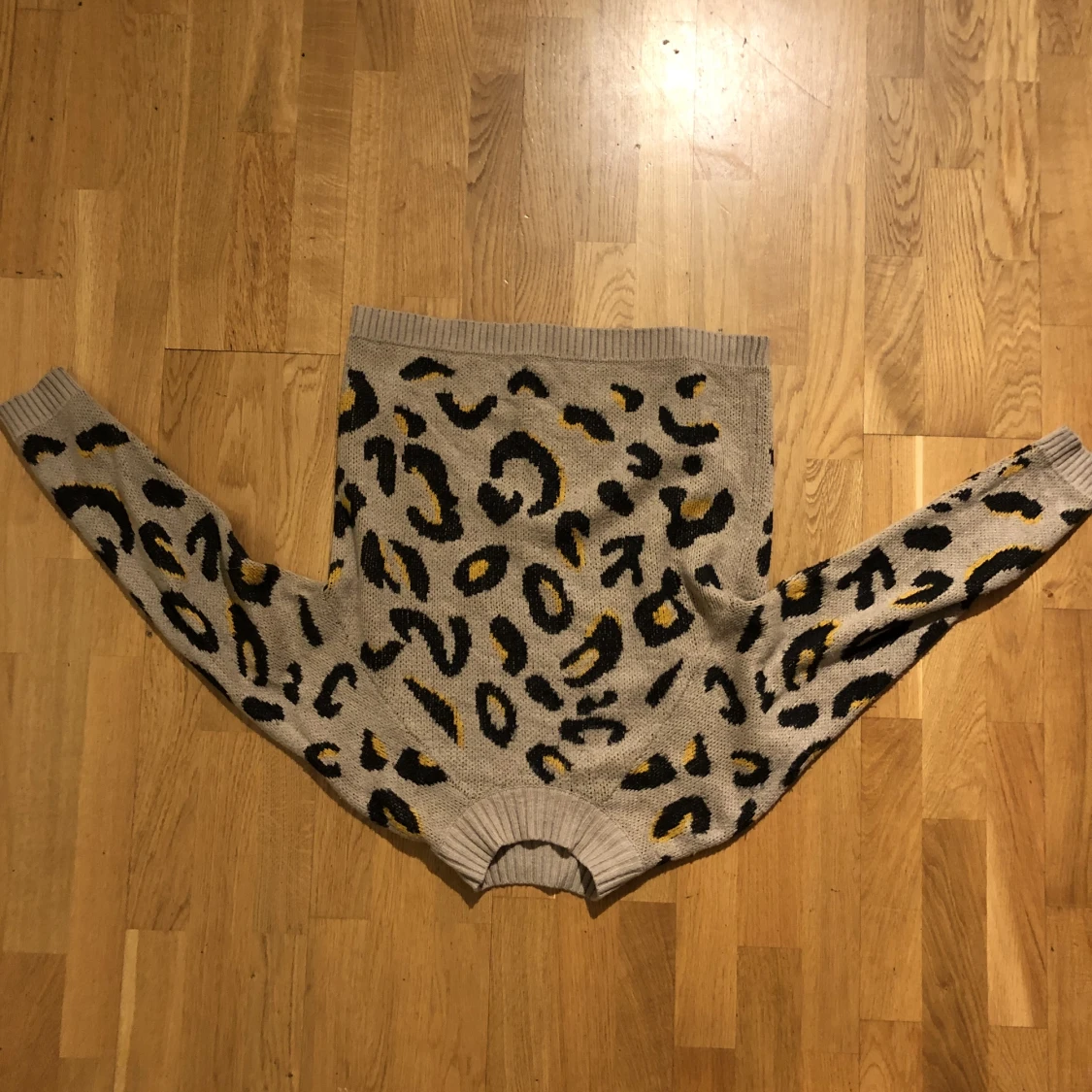 Leopard mönster tröja - 90