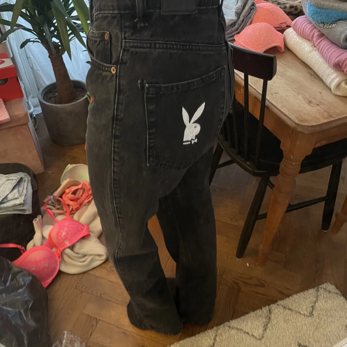 Weekday jeans storlek 29/32 - 90