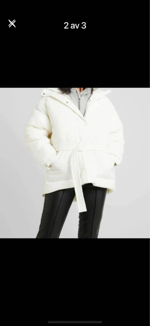 Nelly - Säljer denna jackan från Nelly storlek s då jag köpt en ny jacka💗