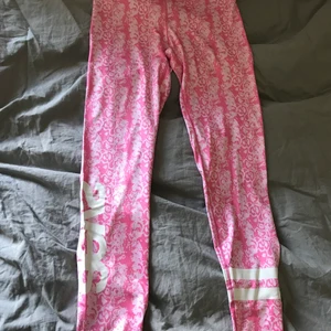 TRÄNINGSBYXOR SVEA L - Aldrig använda 