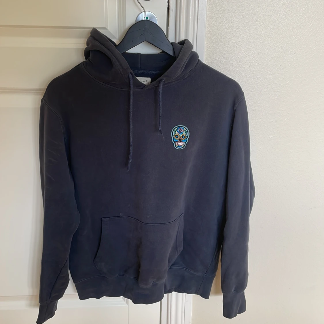 Suspicious Antwerp hoodie xs