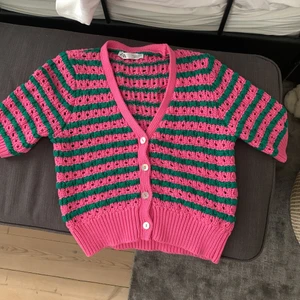 Stickad kofta💞 - Använd typ 2 gånger❤️