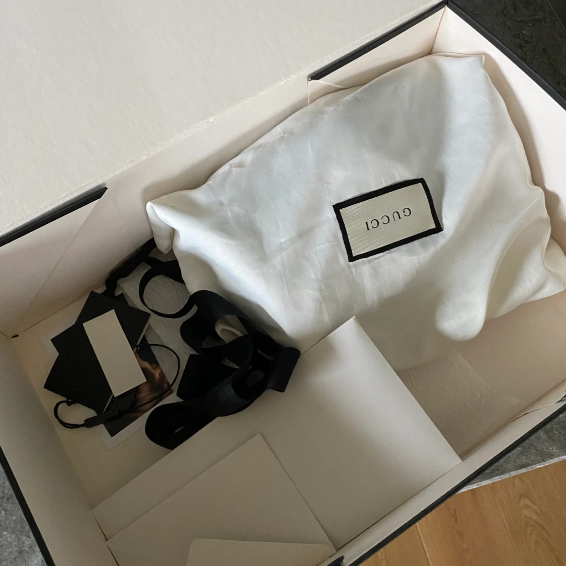 Gucci GG Marmont Black Velvet - 91