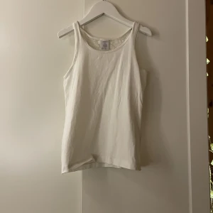 Linne - Inte så mkt använd. Bra skick 