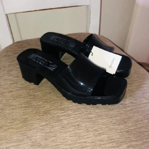 sandaler - söta sandaler i fint skick