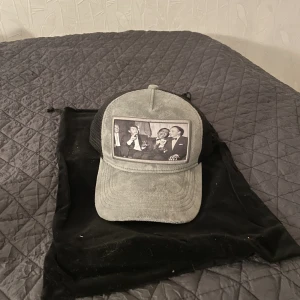 Maggior - Bra skick, två färgad! Svart baktill