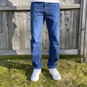 Vintage diesel jeans - Bra skick, finns ett väldigt litet slitage på framsidan (hör av er för bild)