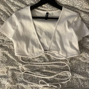hm topp - använt fåtal gånger, blir billigare i paketspris tillsammans med andra annonser på min plick 💕