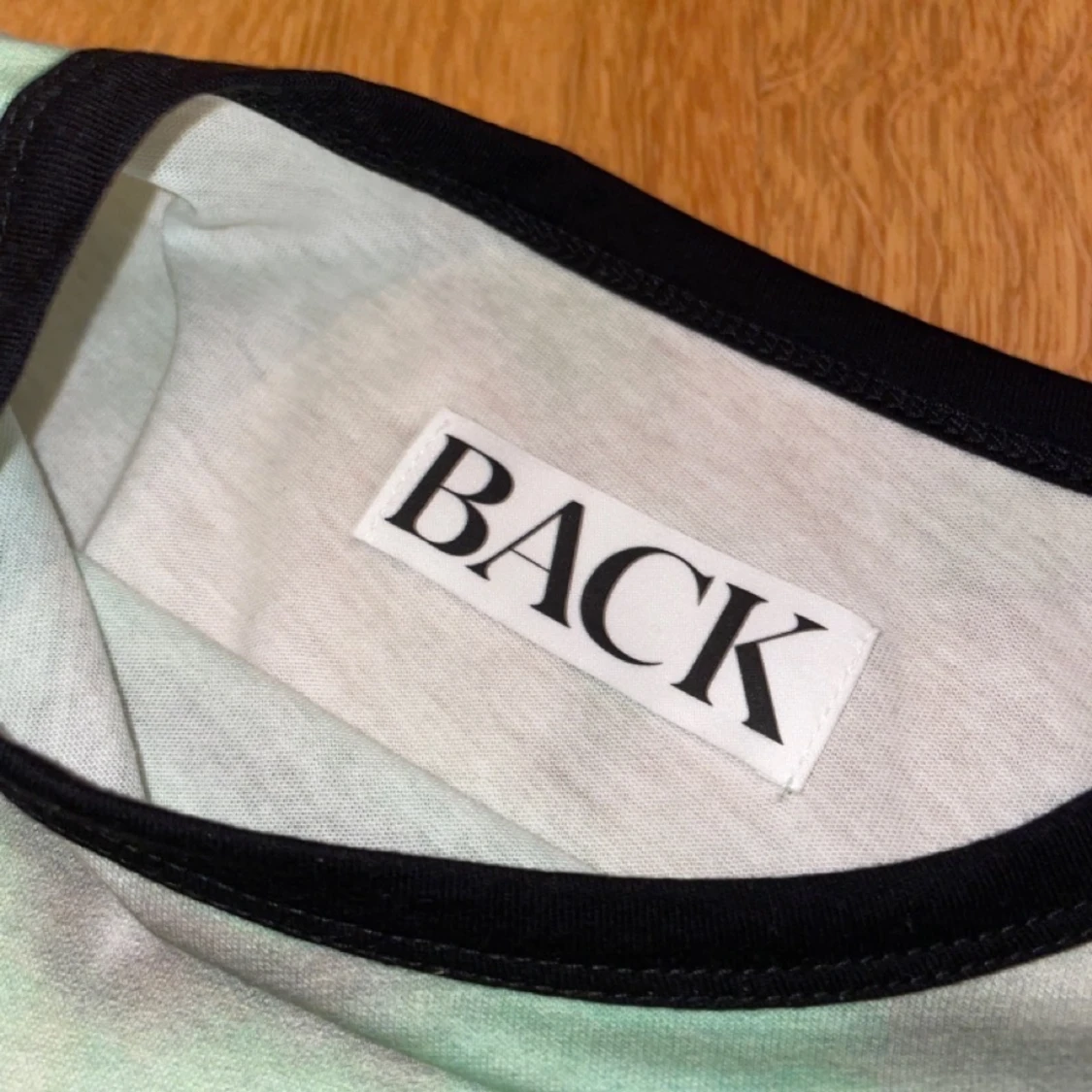 BACK, oanvänd grön klänning batik, 36 - 91