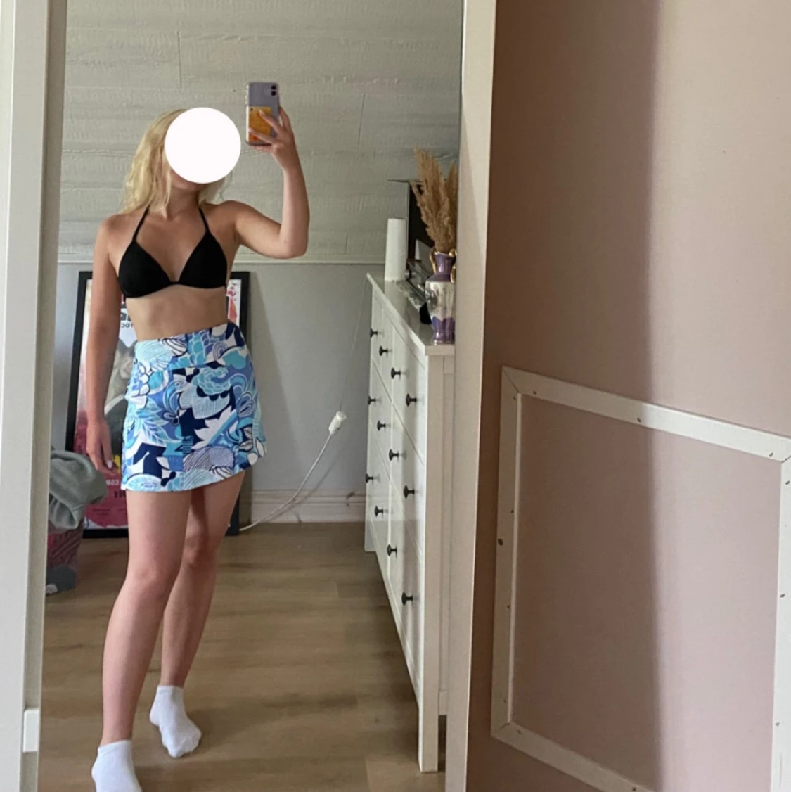 Blå blommig kjol Storlek S  - 90