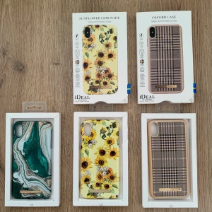 Ideal of Sweden skal iphone XS max - Säljer mina iphone xs max skal då jag inte använder de längre. Den beige har blivit lite orange på sidorna men man märker knappt, medan den gröna (saknar låda) och gula har inga defekter alls, ser ut som nya!   köp alla för 250kr, frakt ingår 🌼