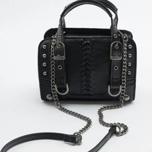 Zara väska  - Säljer min slutsålda zara väska pgv den it kommer till användning💕