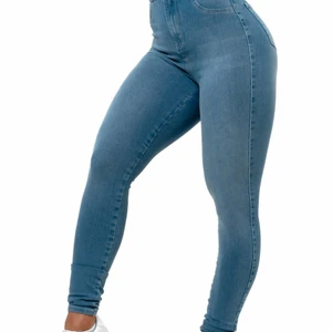 Fitjeans 360 HW - Arctic light blue - Skönaste jeansen på marknaden 🤍 Gå efter midjemåttet så kommer dessa att sitta som en smäck (70-75 cm). Sparsamt använda. Priset inkluderar frakt (ordpris 1416 kr). 