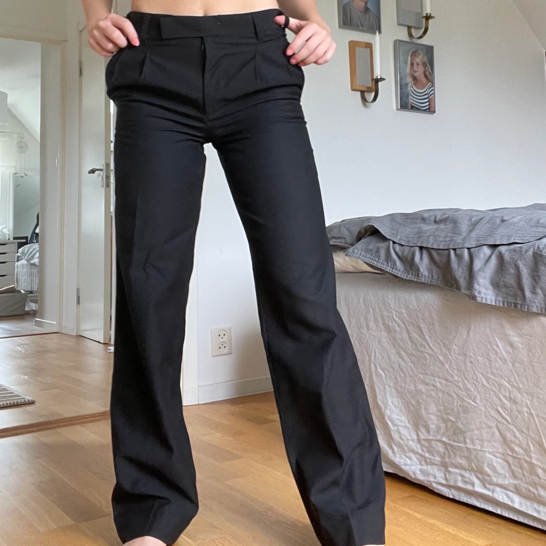 Svarat kostymbyxor  - 91