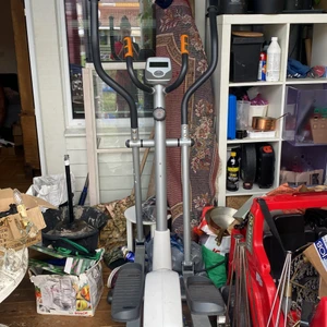 En cross roller  - Har köpt en cross roller så jag säljer min gamla 