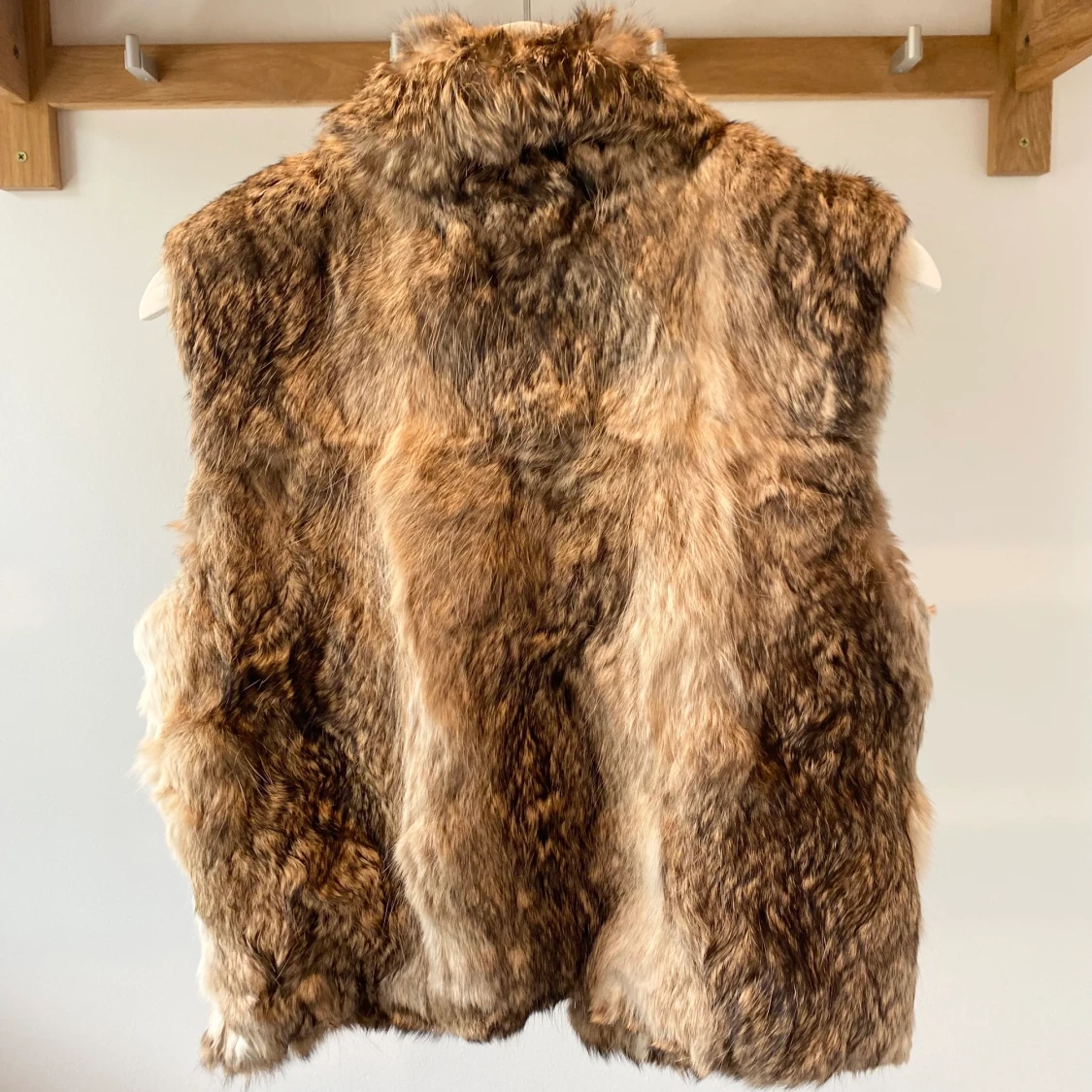 Pälsväst brun  - 90