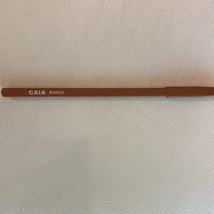 CAIA Bianca - Använd. Vässa och desinfektera innan ni ska använda för hygieniska skäl. FRAKT: 13kr