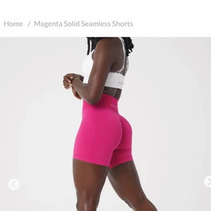 Solid seamless shorts - NVGTN  - Endast provade, säljer då jag beställde dubbla storlekar💖