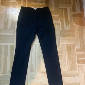 Hm Kostymbyxor  - I fint skick snygga normal midja 