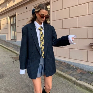 Vintage skjorta  - Vintage skjorta  Storlek XL  Fint skick.  Köparen står för frakt. 