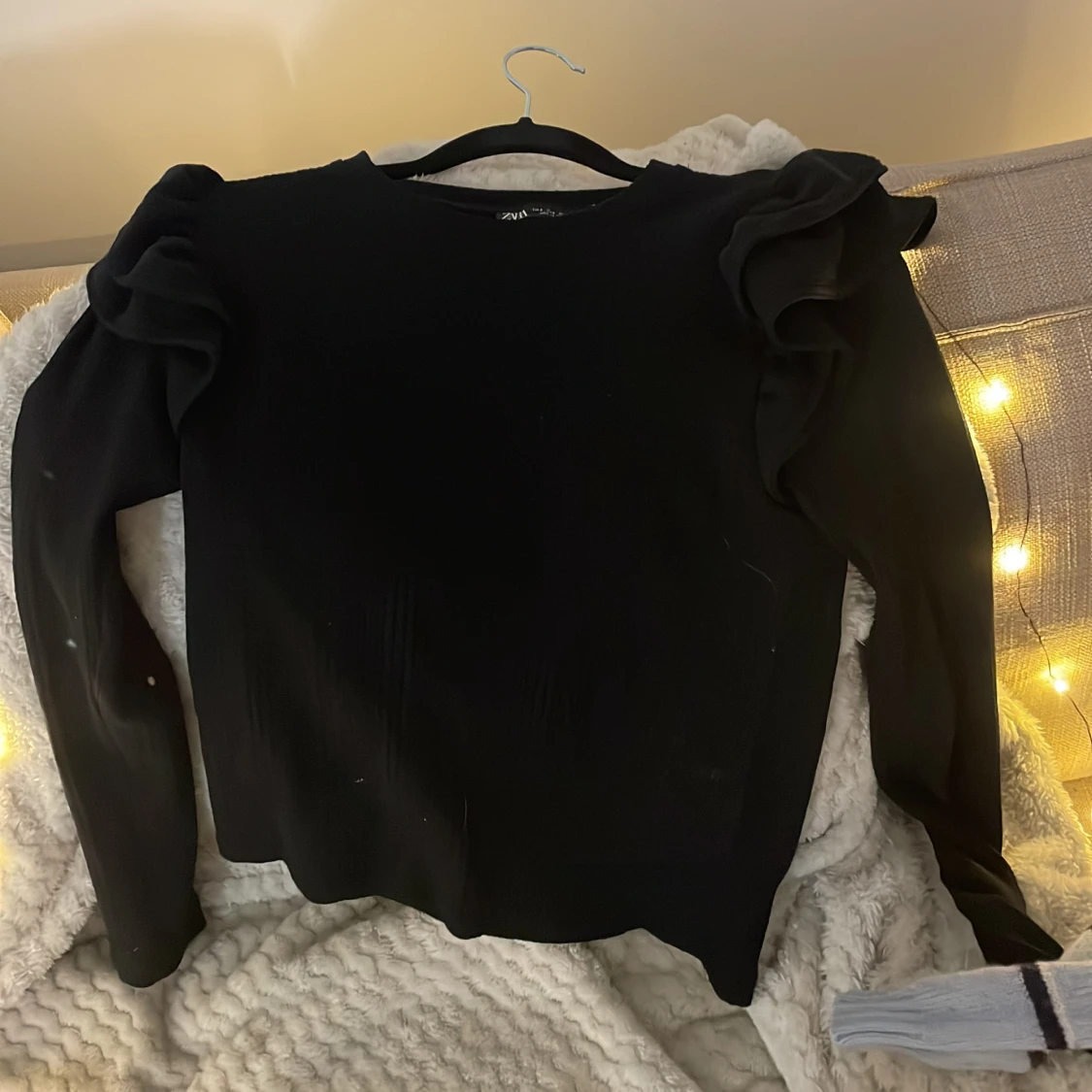 2 tröjor och 1 tjol💕