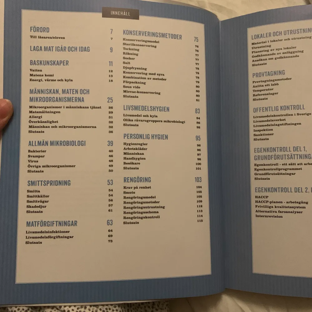 •Hygien med egenkontroll skriven av Peter Hylmö •Köpt för en kurs i hygien •Aldrig använd •Nyskick •Mitt pris 390 kr. Övrigt.