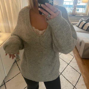 Stickad tröja - Stickad tröja från Ginatricot💗 