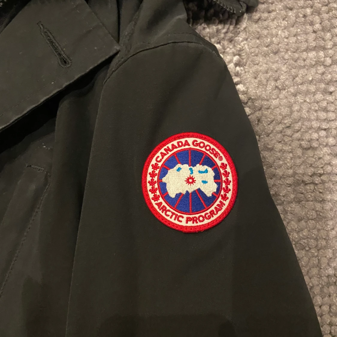 Canada Goose Chateu Parka - 90