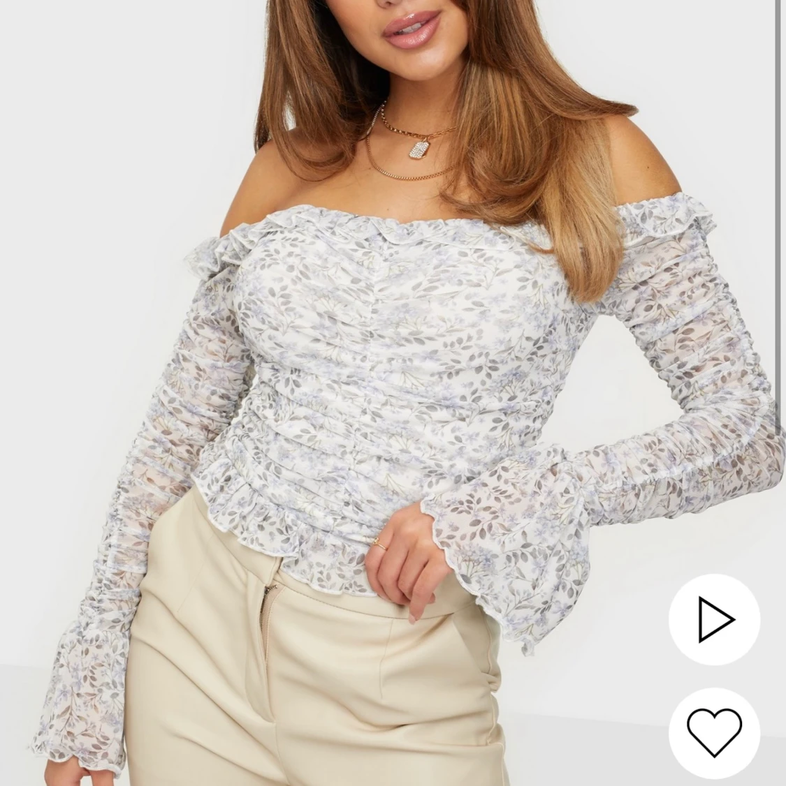 Topp från Nelly strl s